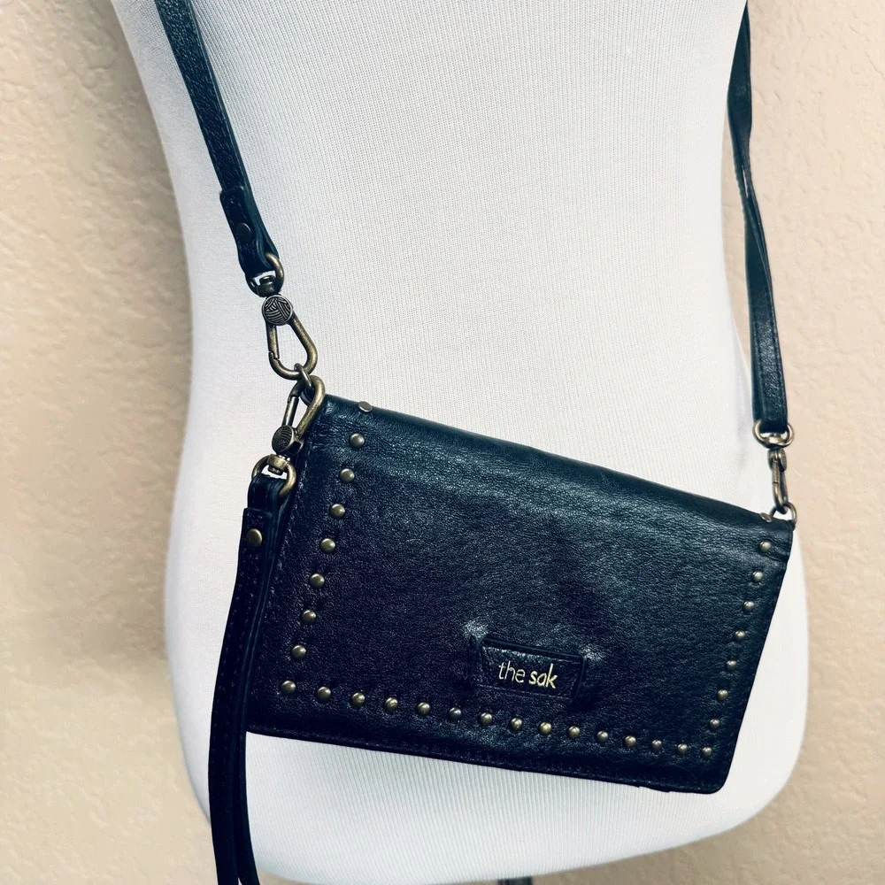 The Sak Leather‎ Crossbody Wallet Studded Phone Bag Wristlet Organizer